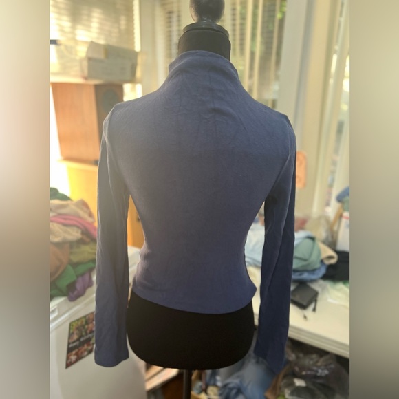 OGL Thermal Brushed Mock Neck Crop Top - Picture 5 of 8